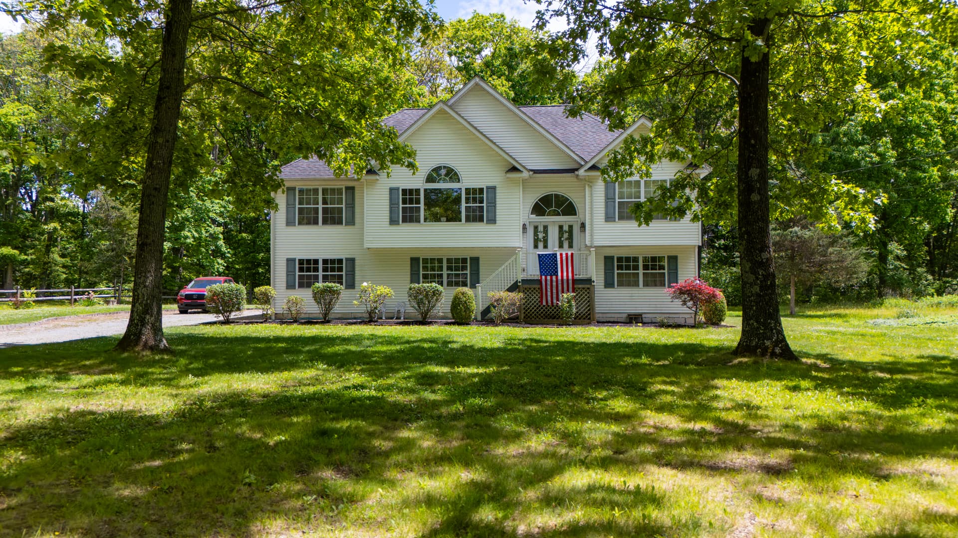 41 Old West Farm Road, Poughkeepsie, NY, 12603